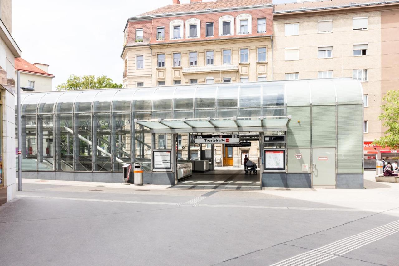 Yeshello Central Station 维也纳 外观 照片